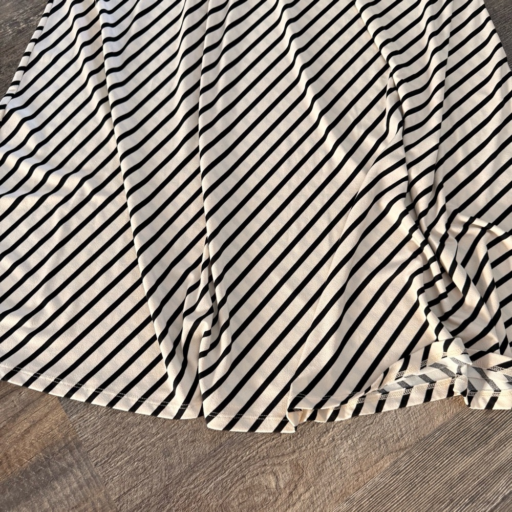 H&M Monochrome Striped Midi Dress - Picture 2 of 5